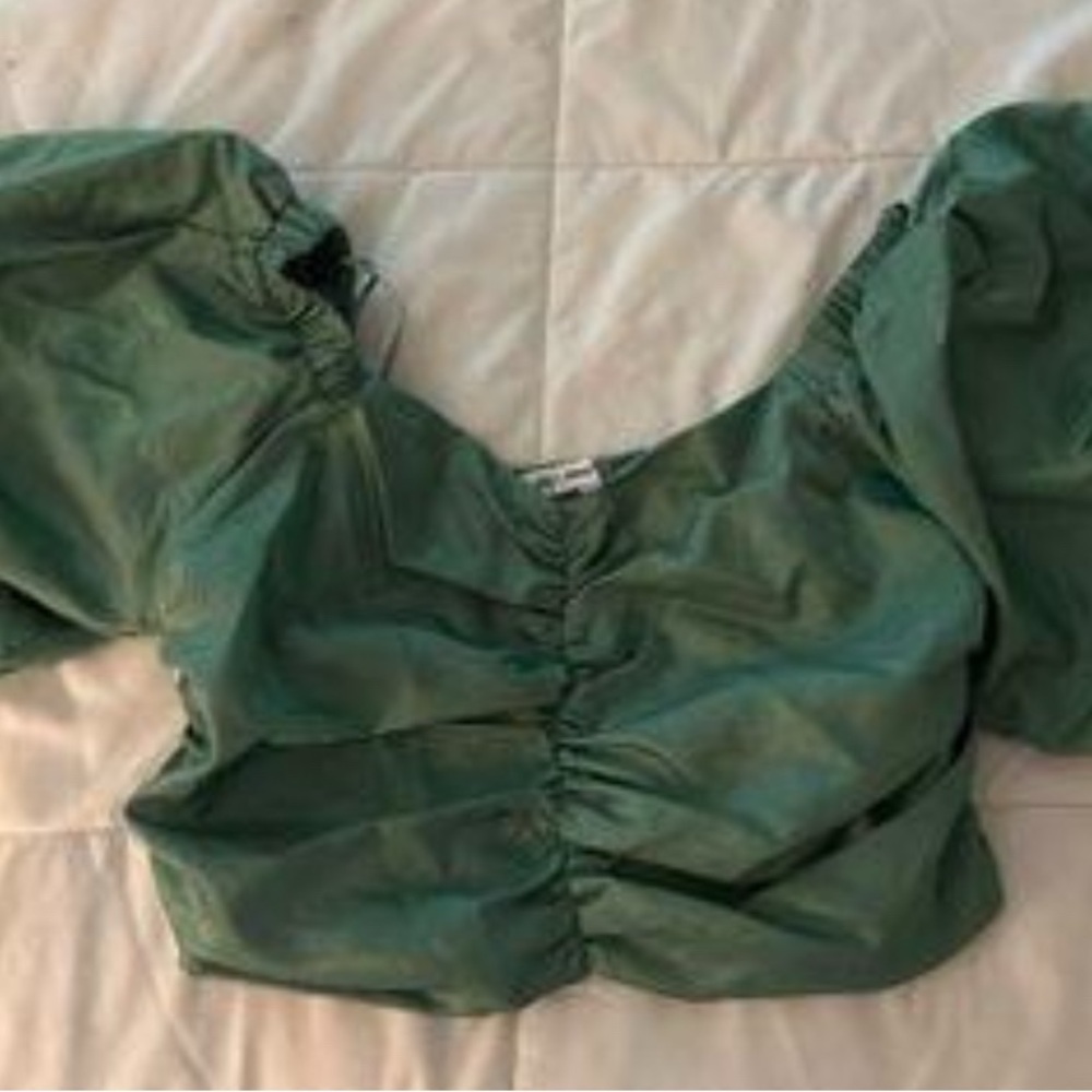Green Ruched Puff Sleeve Blouse